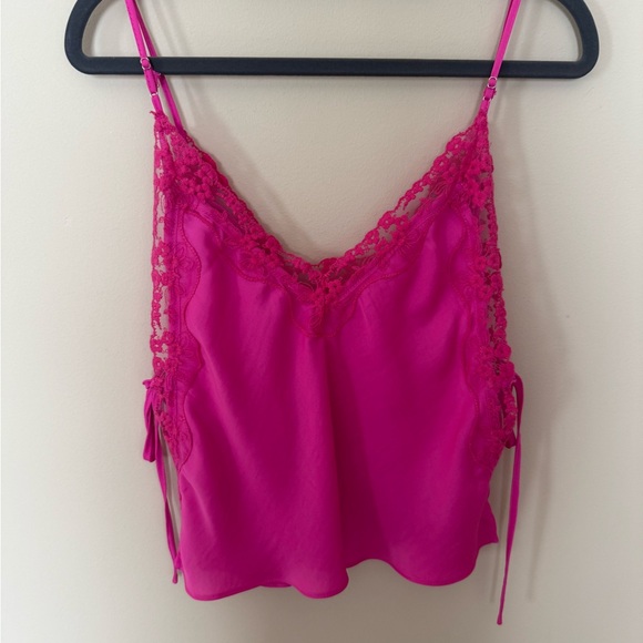 FREE PEOPLE Someone Like You Cami Dream Pop Pink Lace Trim Tank Top Small - Picture 3 of 4